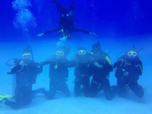 Read more about A Student's Guide to Tropical Marine Biology